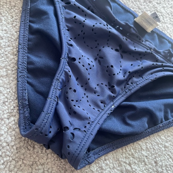 NWOT Design Labs navy blue bikini bottom - Picture 5 of 7
